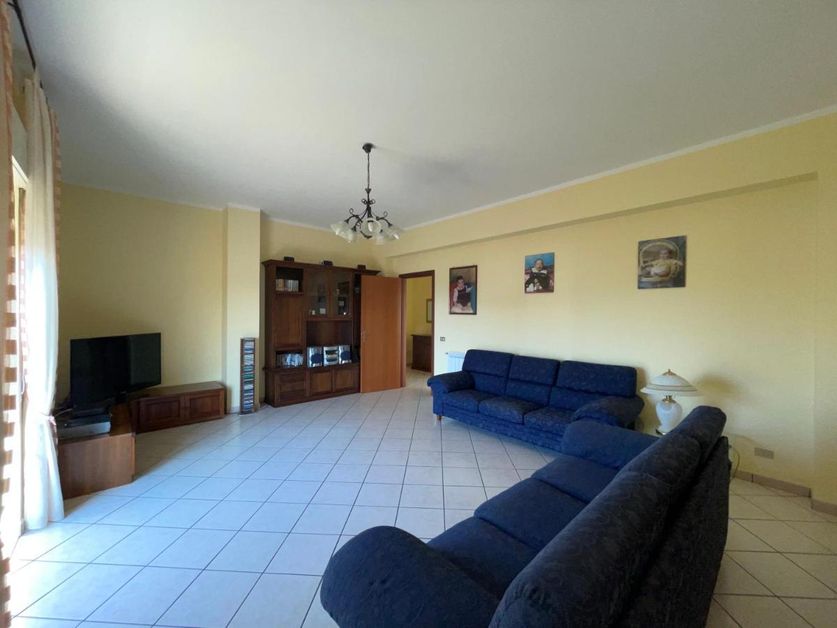 Pipa'S Suntrap Apartment Taormina Exterior foto