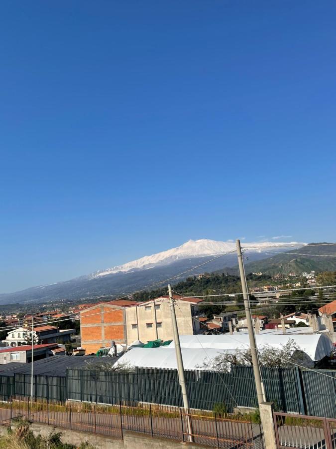 Pipa'S Suntrap Apartment Taormina Exterior foto